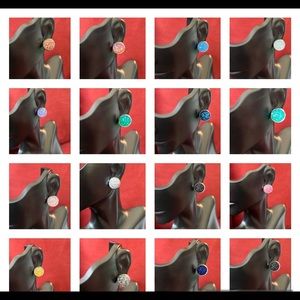 1 Pair of Handmade Stud Earrings